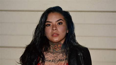 Female hot felon in Fresno goes free 